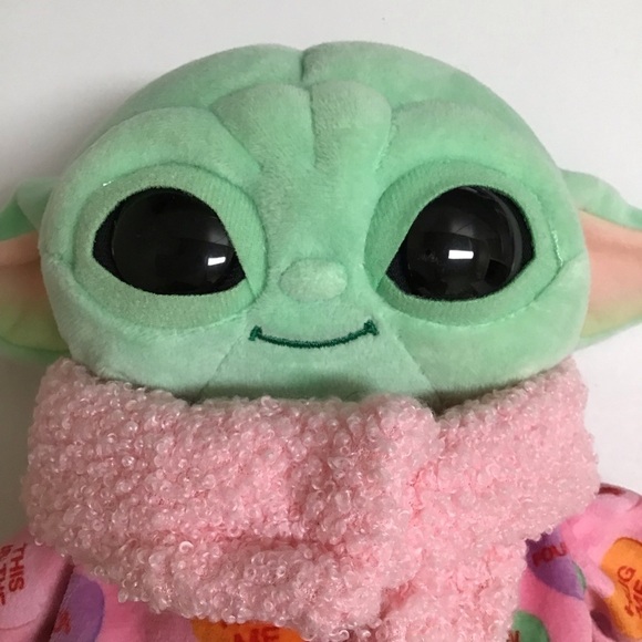 Star Wars Mandalorian Grogu Valentine Hearts Disney Plush 9" Baby Yoda Mattel - Picture 13 of 15